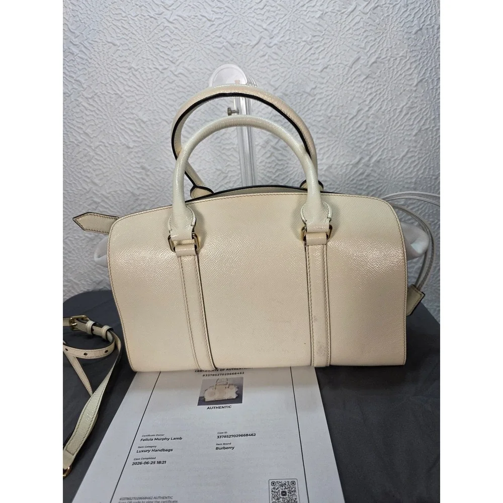 Burberry Chatton Ivory Leather Drawstring Tote Satchel Bag Wt‎ Gold Hardware COA